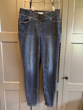Maurice’s M Jeans Regular High Rise Super Skinny Size M